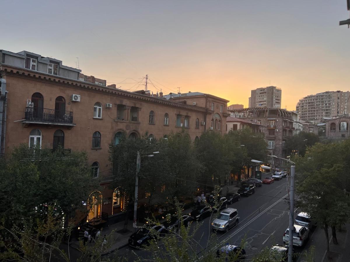 Tumanyan Apartments Erivan Exterior foto